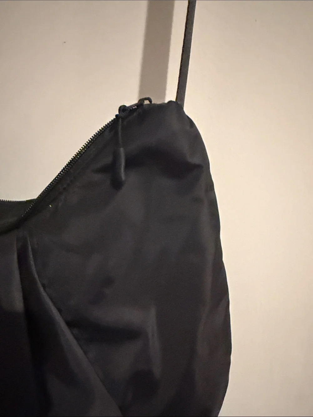 Black Women's Shoulder Bag - Unbranded Lightweight Crossbody